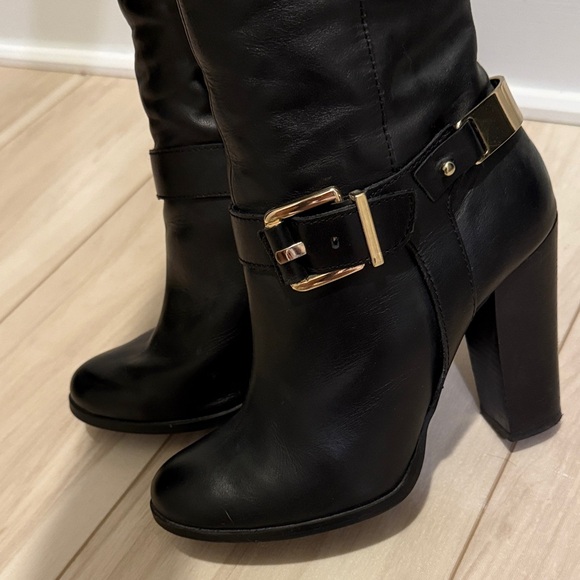 Black Knee-High Leather Boots - Picture 5 of 6